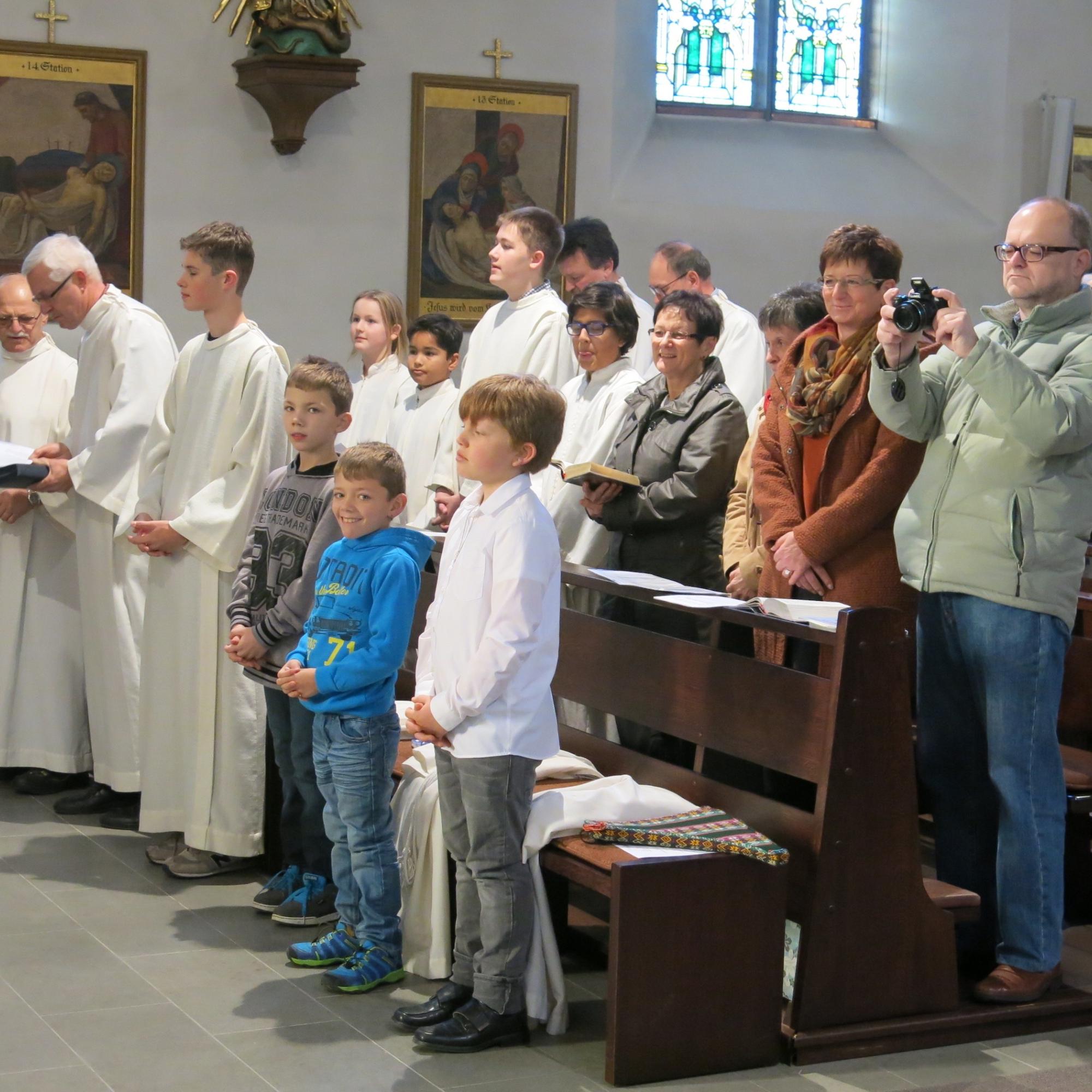 Ministranteneinführung St. Thomas am 20.11.2016