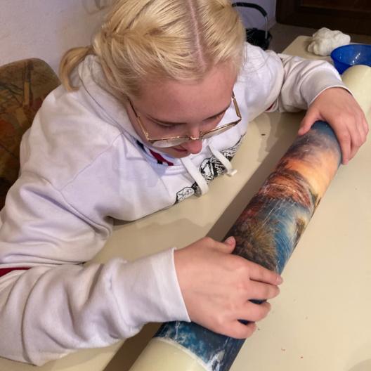 Gestalten der Osterkerze 2026