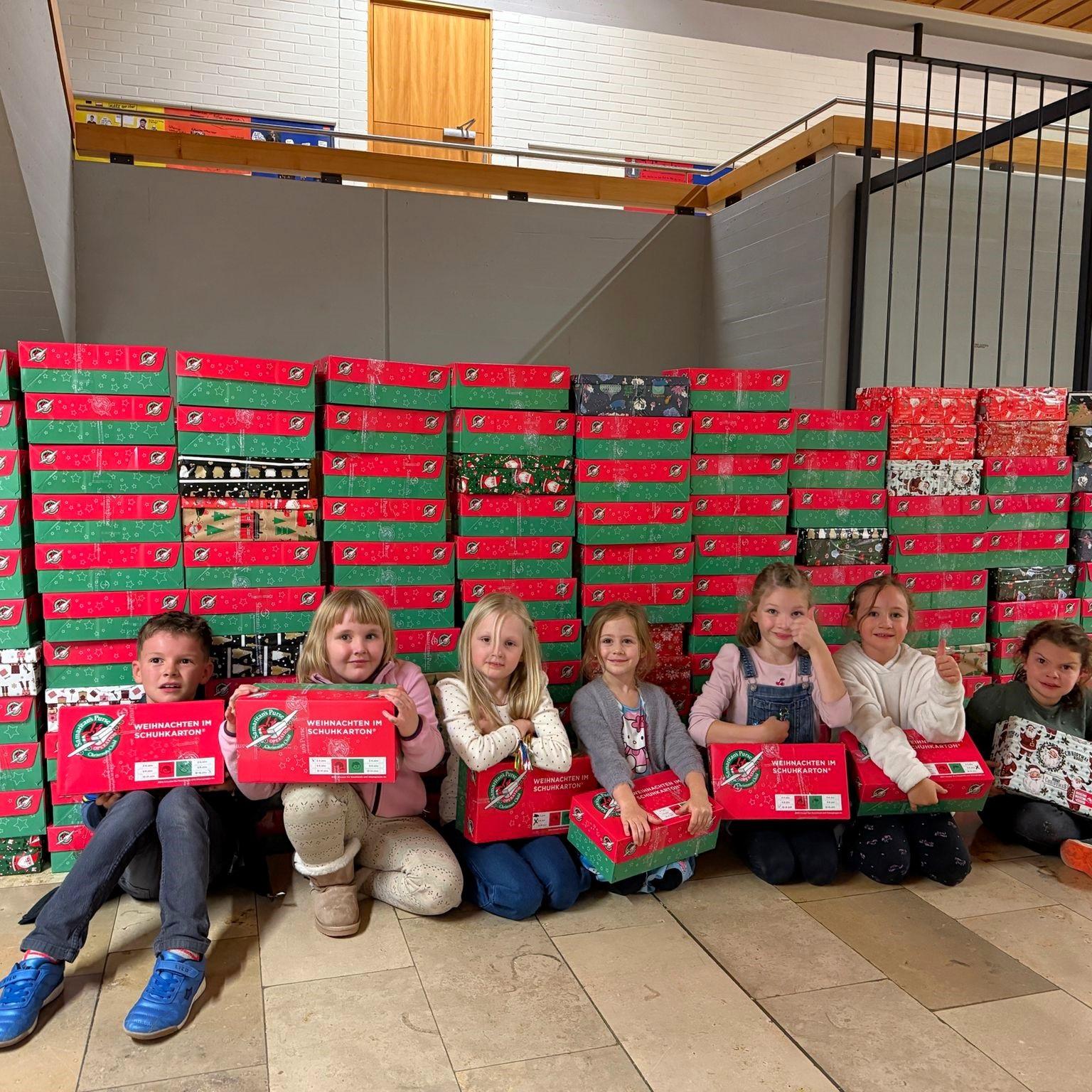 Packaktion Weihnachten im Schuhkarton 24.10.2025